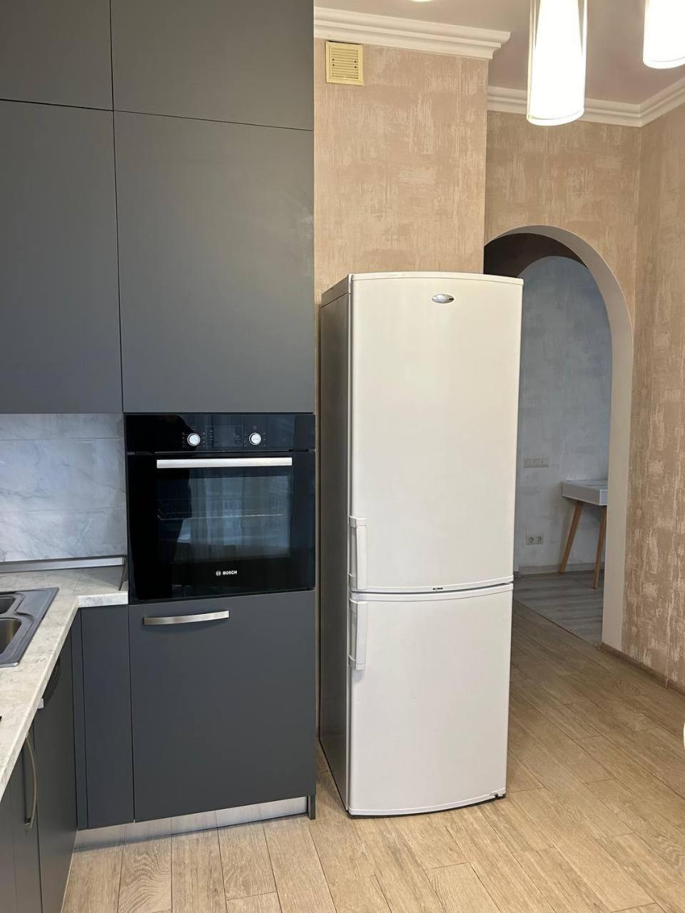 Apart Assistant On Smart Plaza 基輔 外观 照片